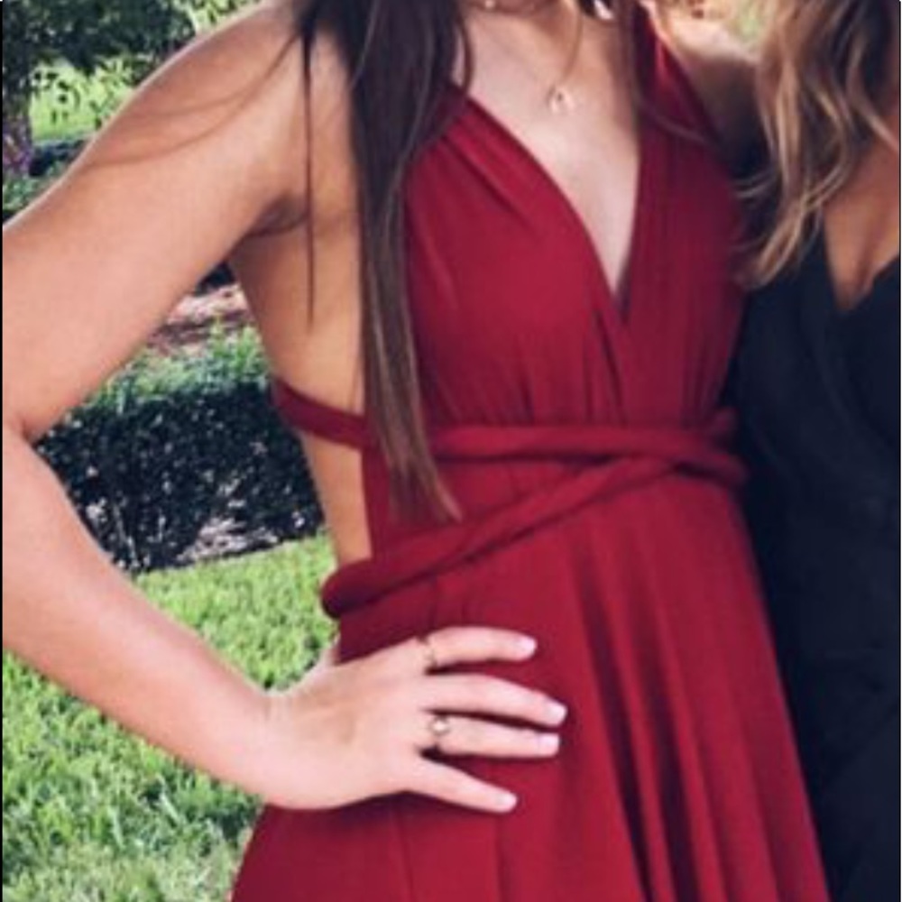 Short strap tie dress